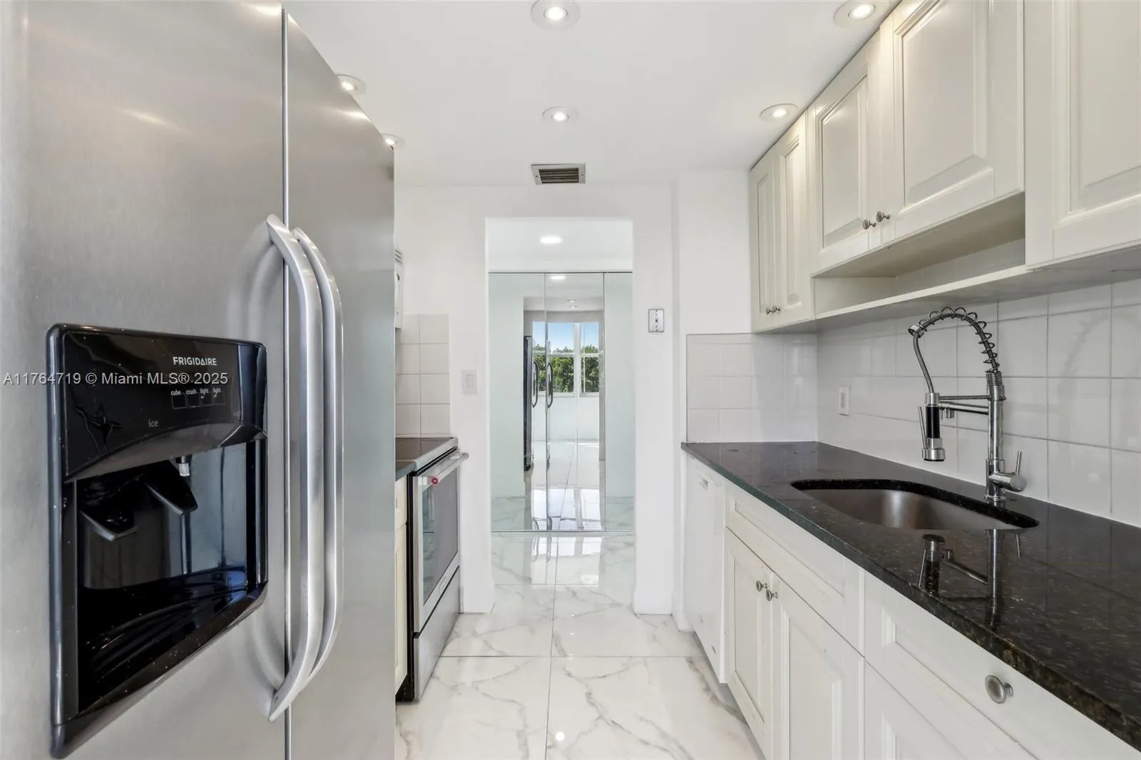 101 Briny Ave # 401, Pompano Beach FL 33062