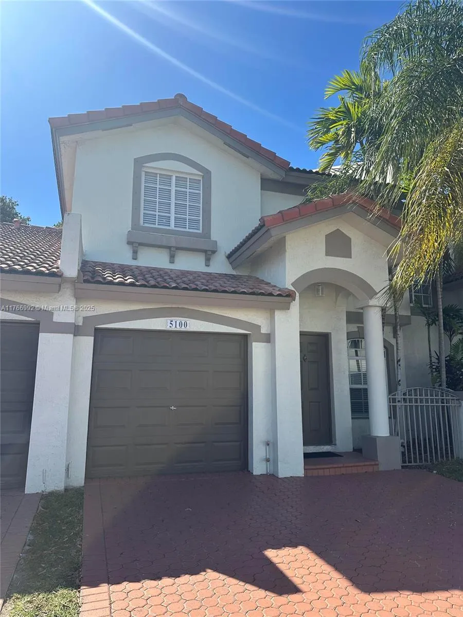 3 bedroom 2 bath for sale at 5100 NW 116th Ct # 0, Doral FL 33178