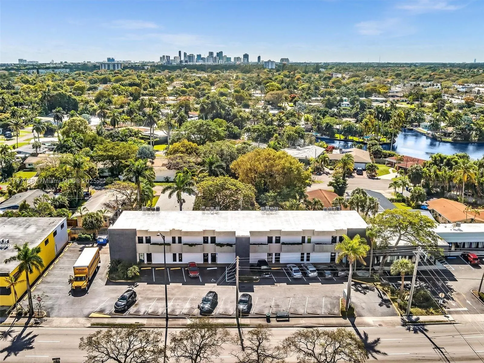 120 E Oakland Park Blvd, Wilton Manors FL 33334