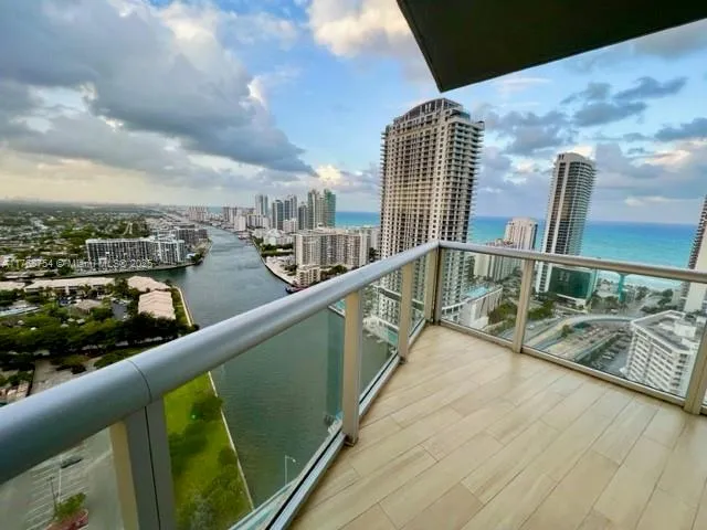 3 bedroom 3 bath for sale at 2600 E Hallandale Beach Blvd # T3102, Hallandale Beach FL 33009
