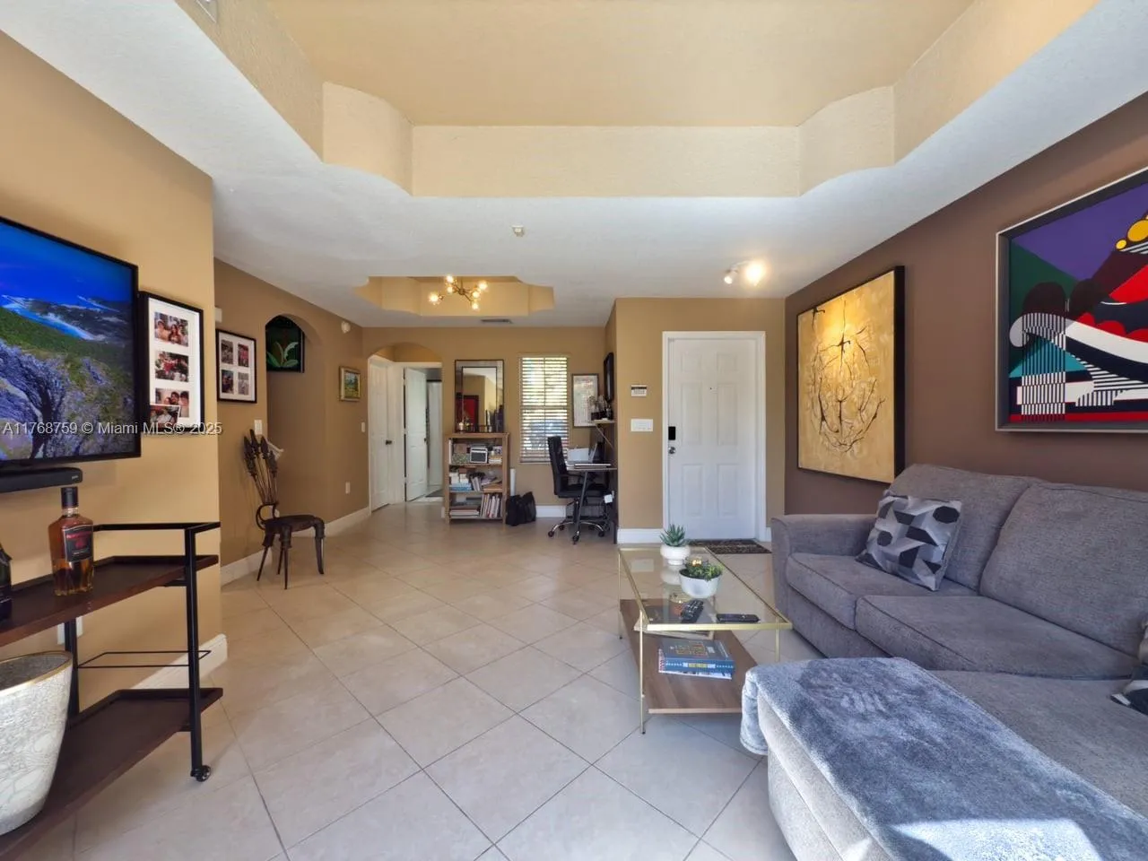 W 84, Hialeah FL 33016