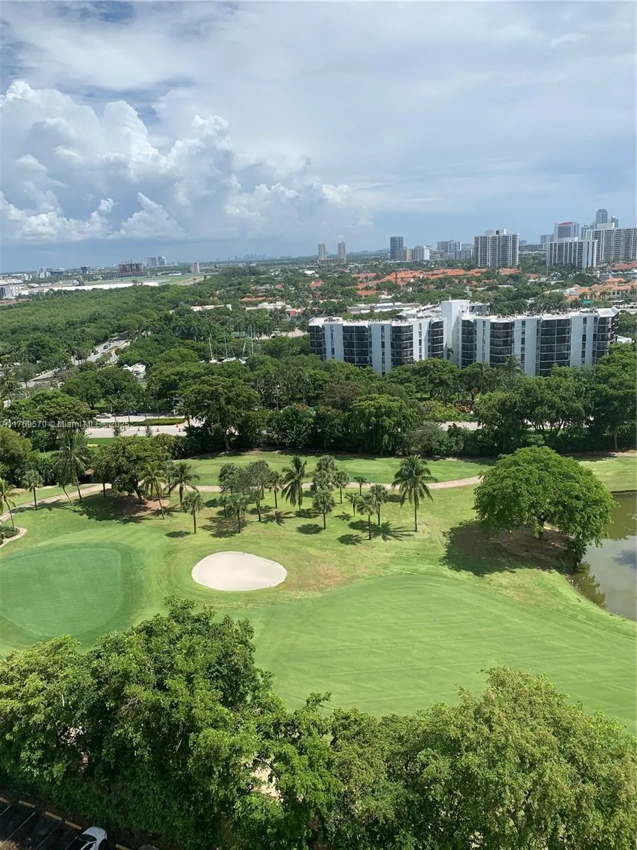 20225 NE 34 CT # 1819, Aventura FL 33180