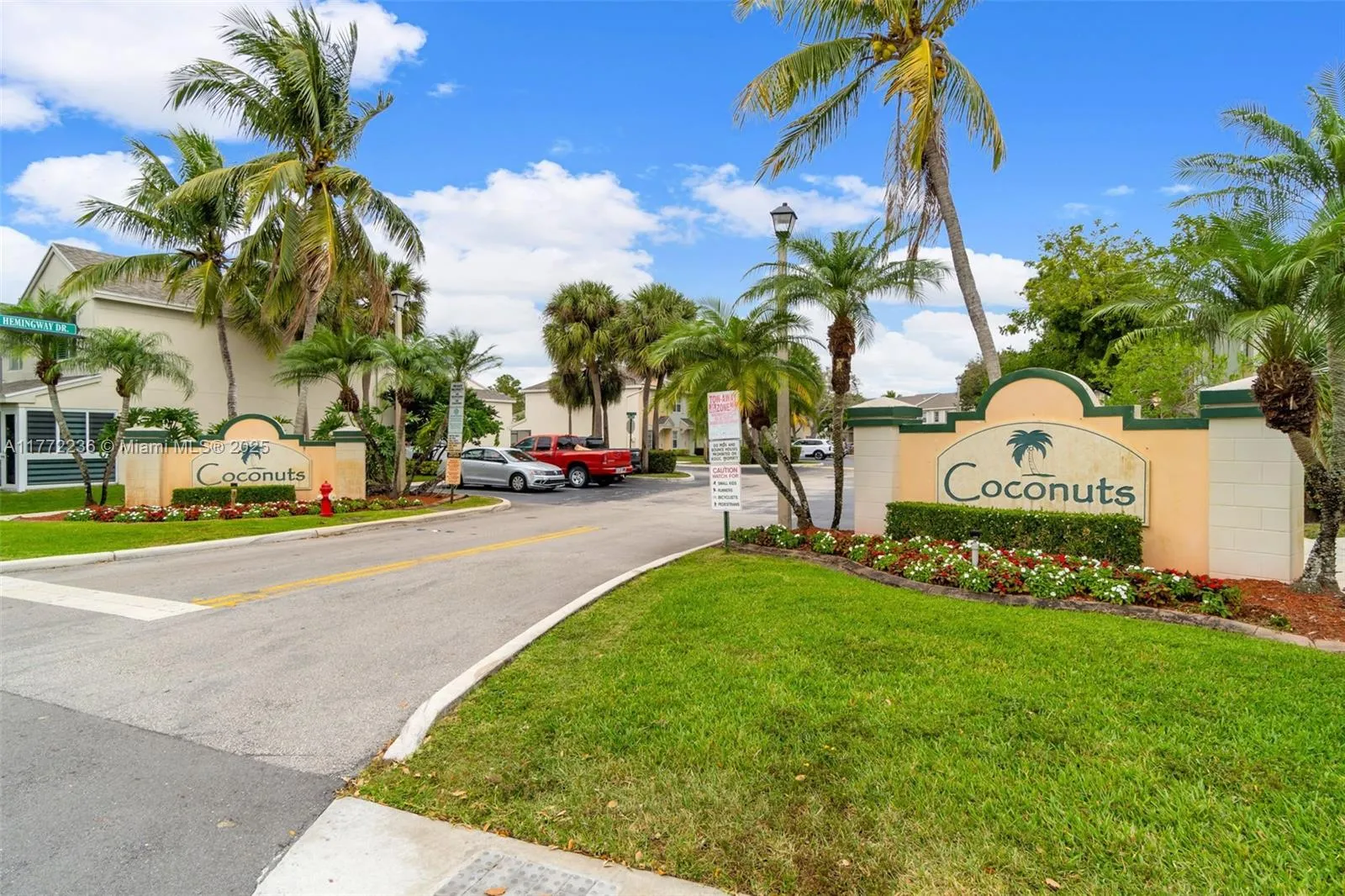 78 Whitehead Cir, Weston FL 33326