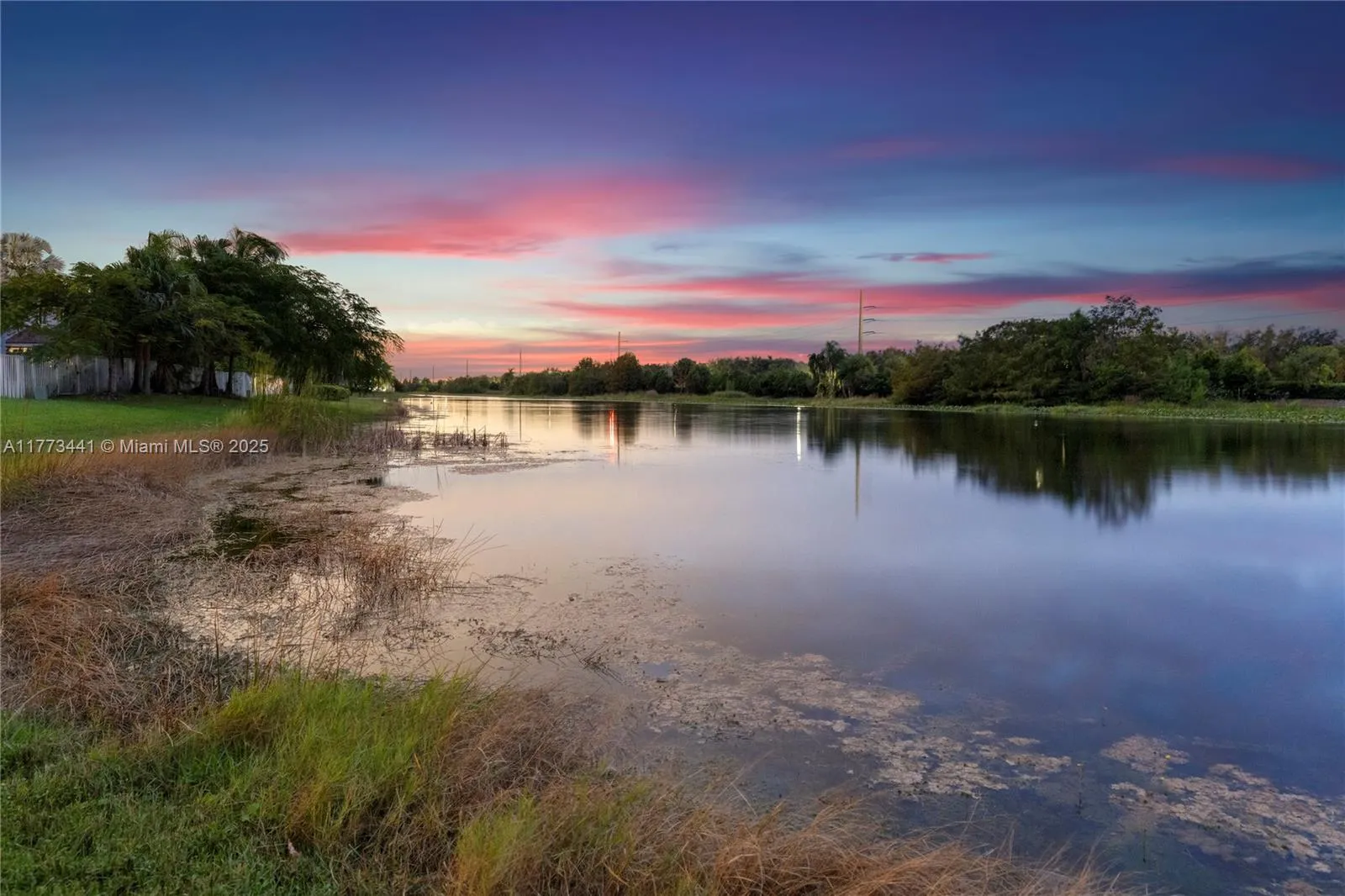 4 bedroom 3 bath for sale at 2174 Quail Roost Dr, Weston FL 33327