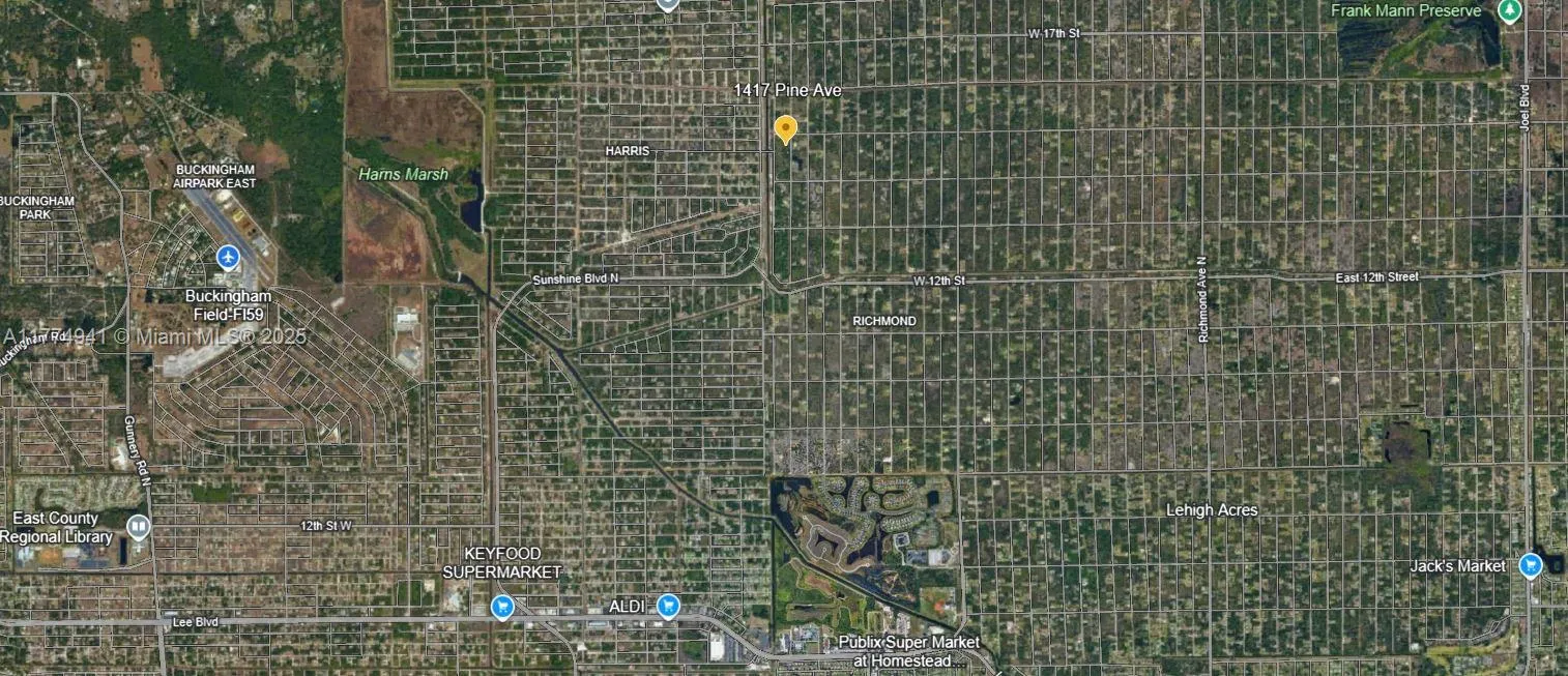 1417 Pine Ave, Lehigh Acres FL 33972