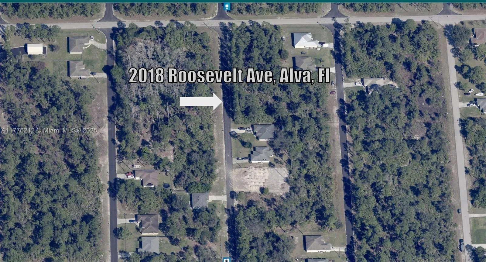 2018 Roosevelt Avenue, Lehigh Acres FL 33920