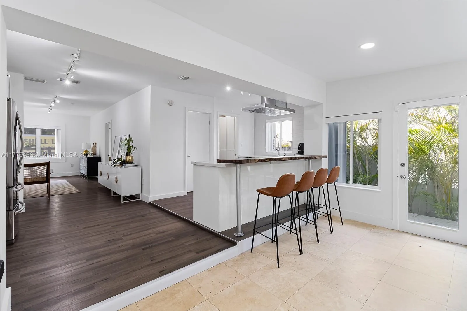 2511 SW 26th Ln, Miami FL 33133