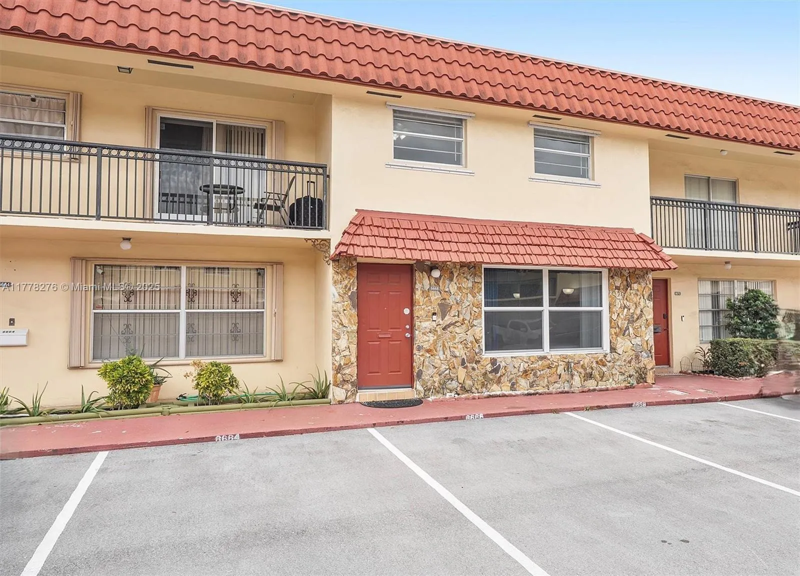 4 bedroom 2 bath for sale at 6668 SW 41st Pl # 29, Davie FL 33314