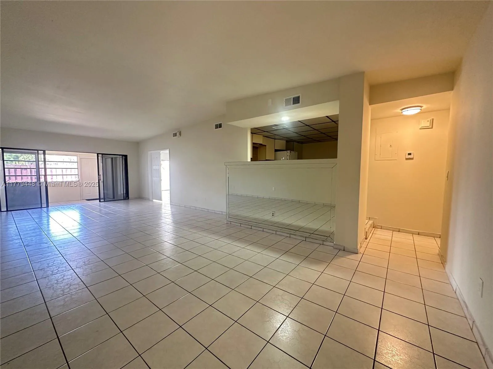 19150 NW 65th Ct # 19150, Hialeah FL 33015