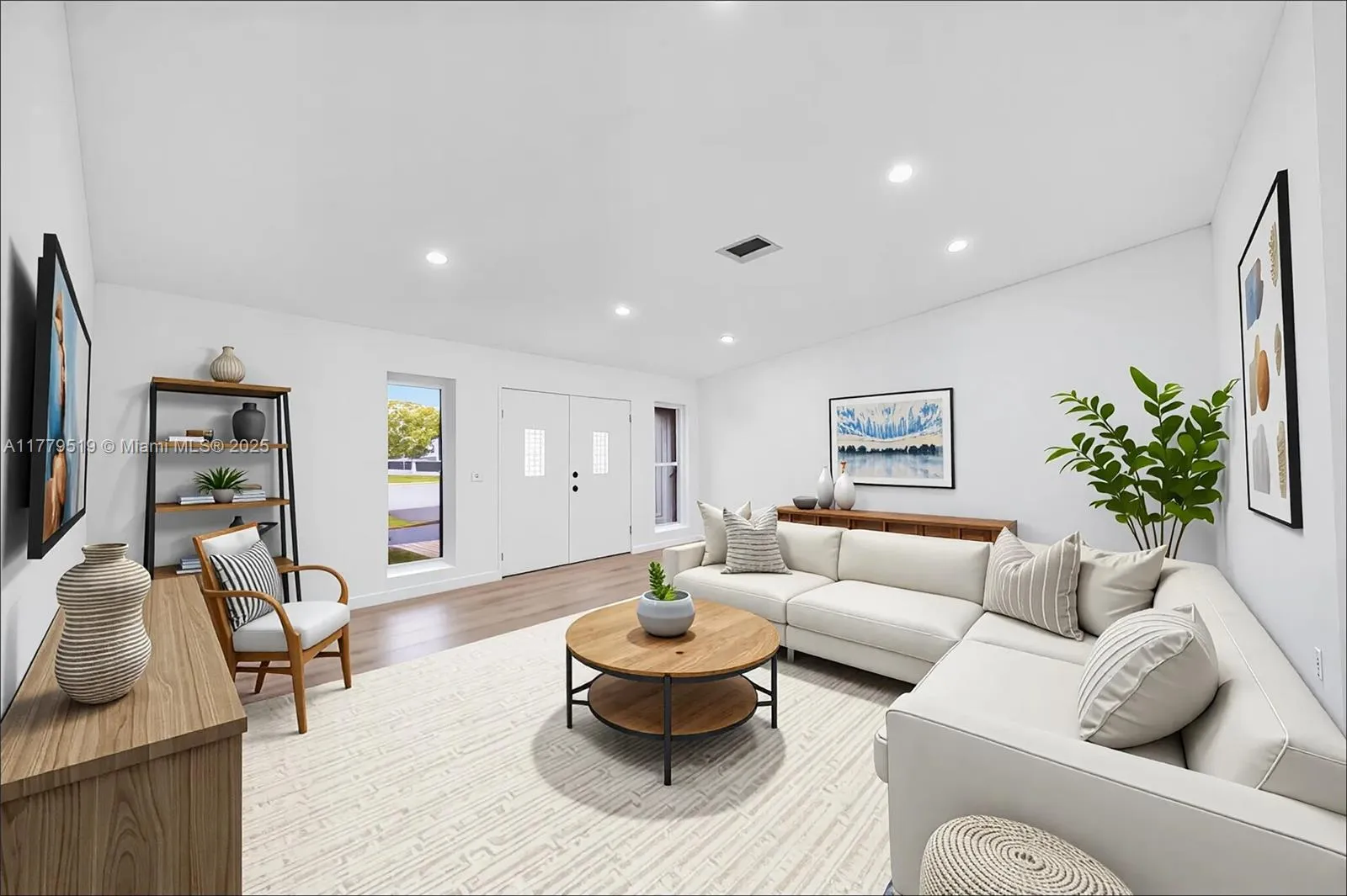 8380 NW 7th St, Pembroke Pines FL 33024