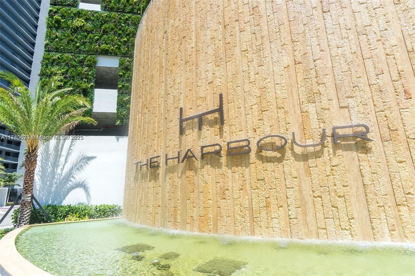 16385 Biscayne Blvd # 904, North Miami Beach FL 33160