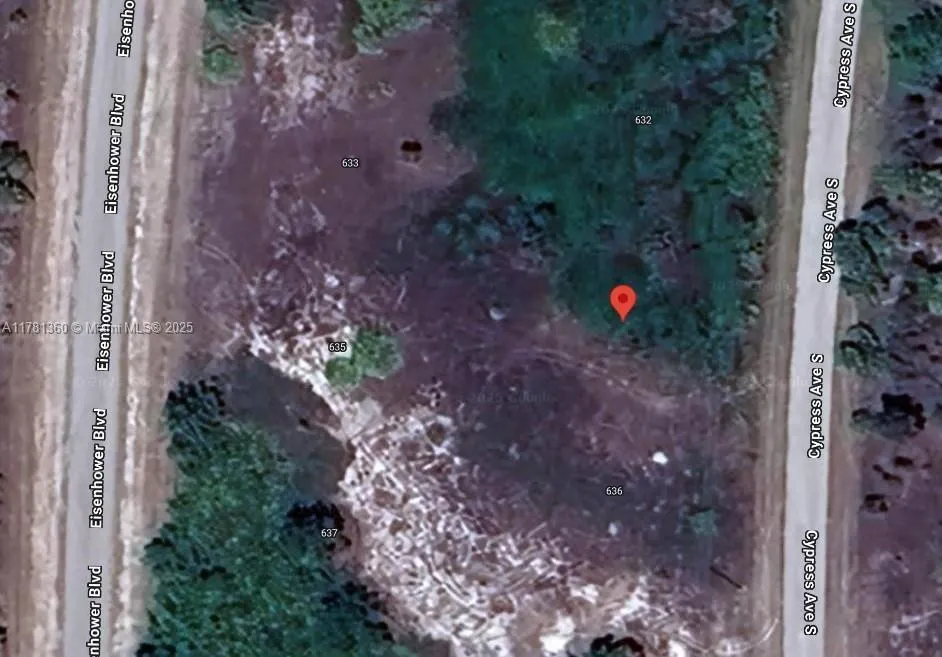 634 Cypress Ave, Lehigh Acres FL 33974