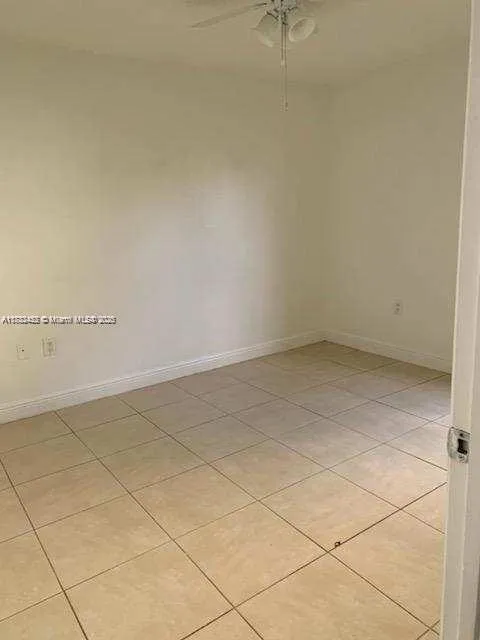 1522 Lake Crystal Dr # B, West Palm Beach FL 33411