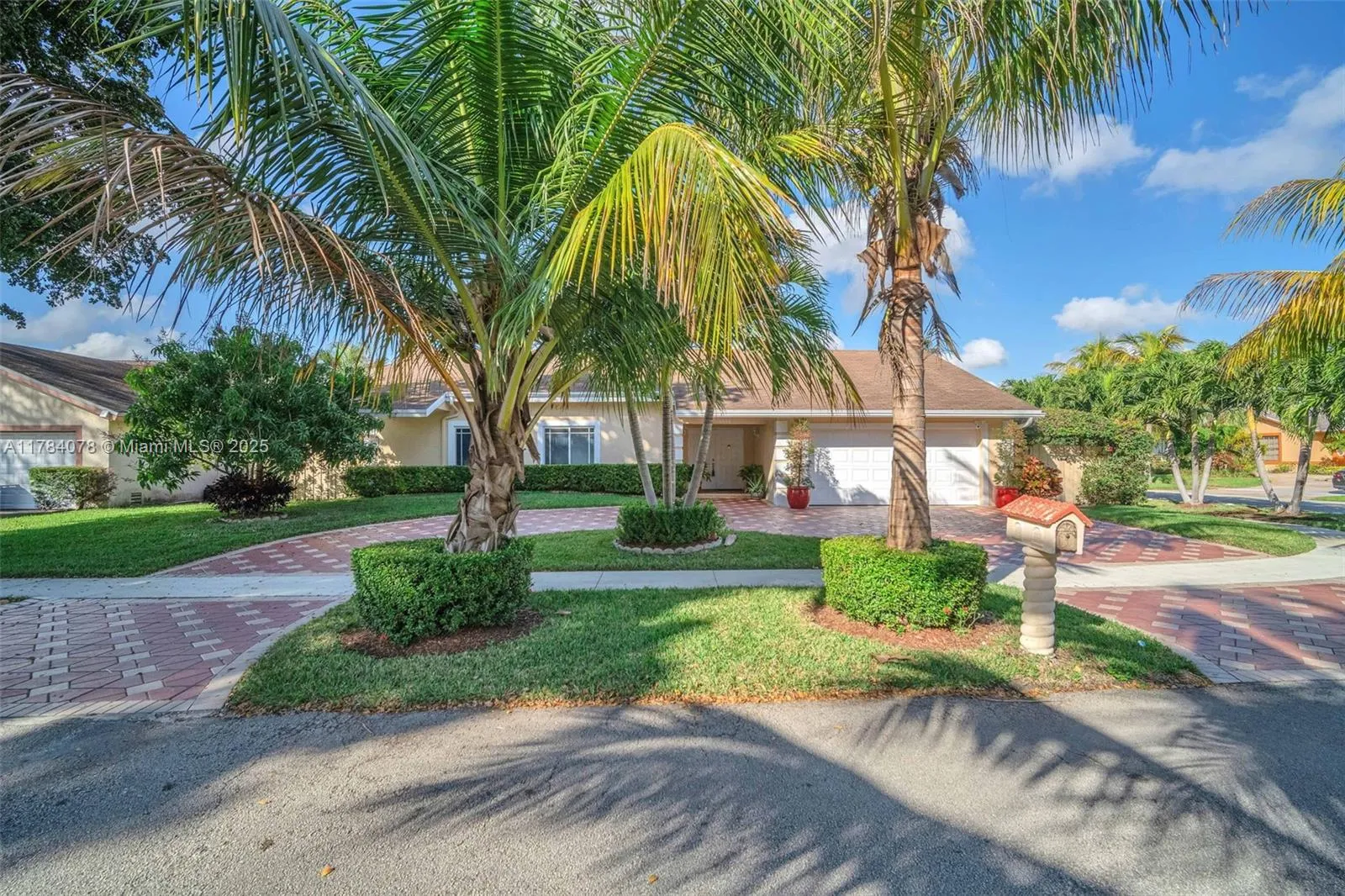 3 bedroom 2 bath for sale at 4991 NW 72nd Ter, Lauderhill FL 33319