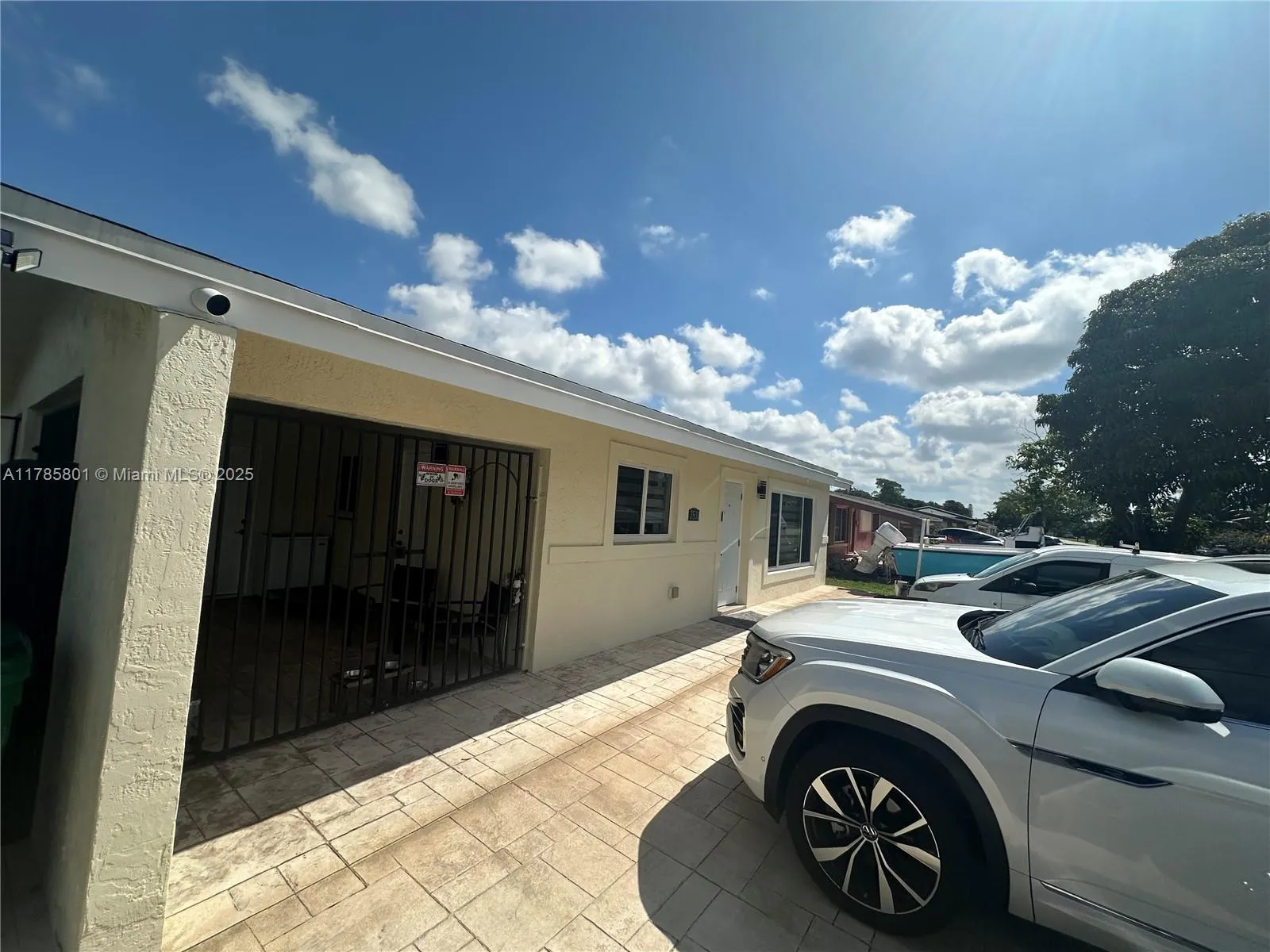 7531 Tropicana St, Miramar FL 33023