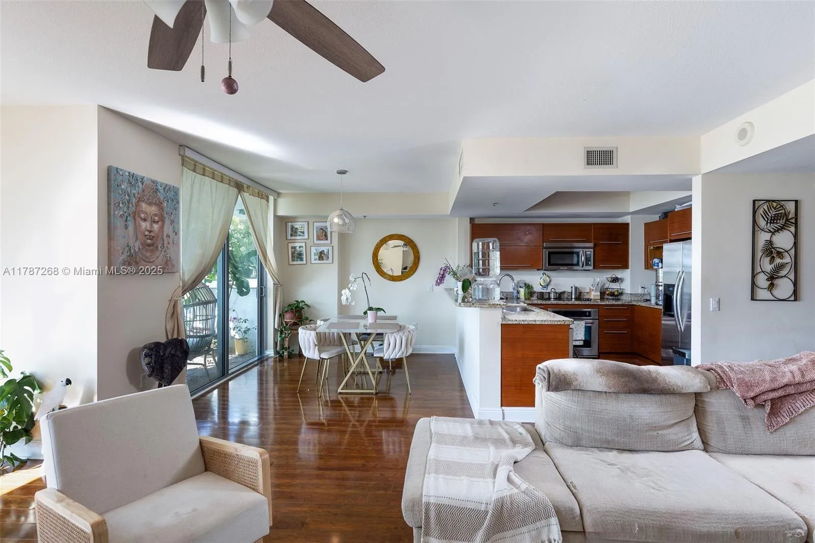 2681 N Flamingo Rd, Sunrise FL 33323