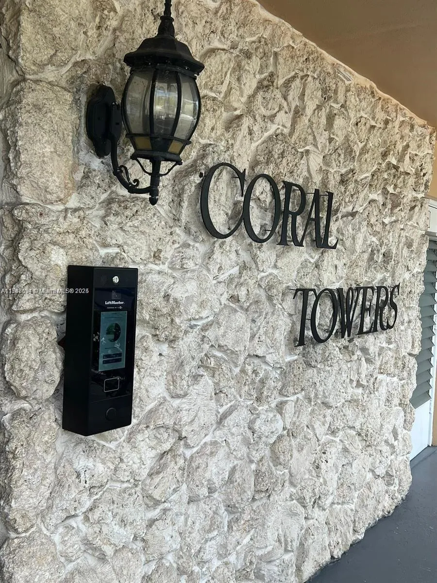 1500 NE 127th St # 114, North Miami FL 33161