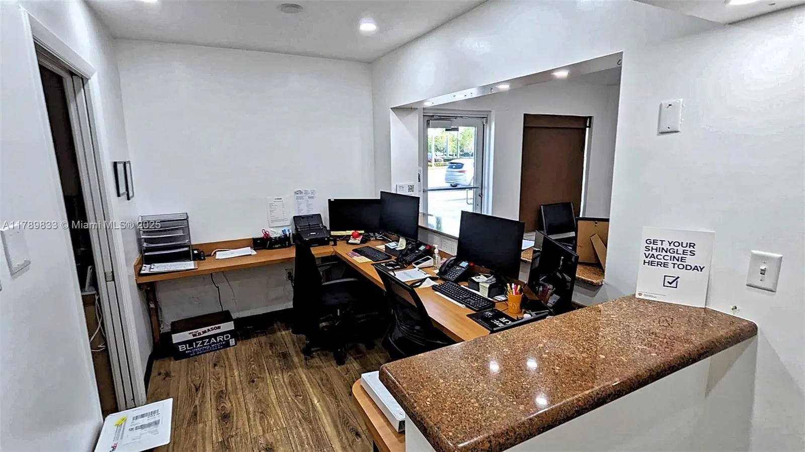 7050 Taft St, Hollywood FL 33024