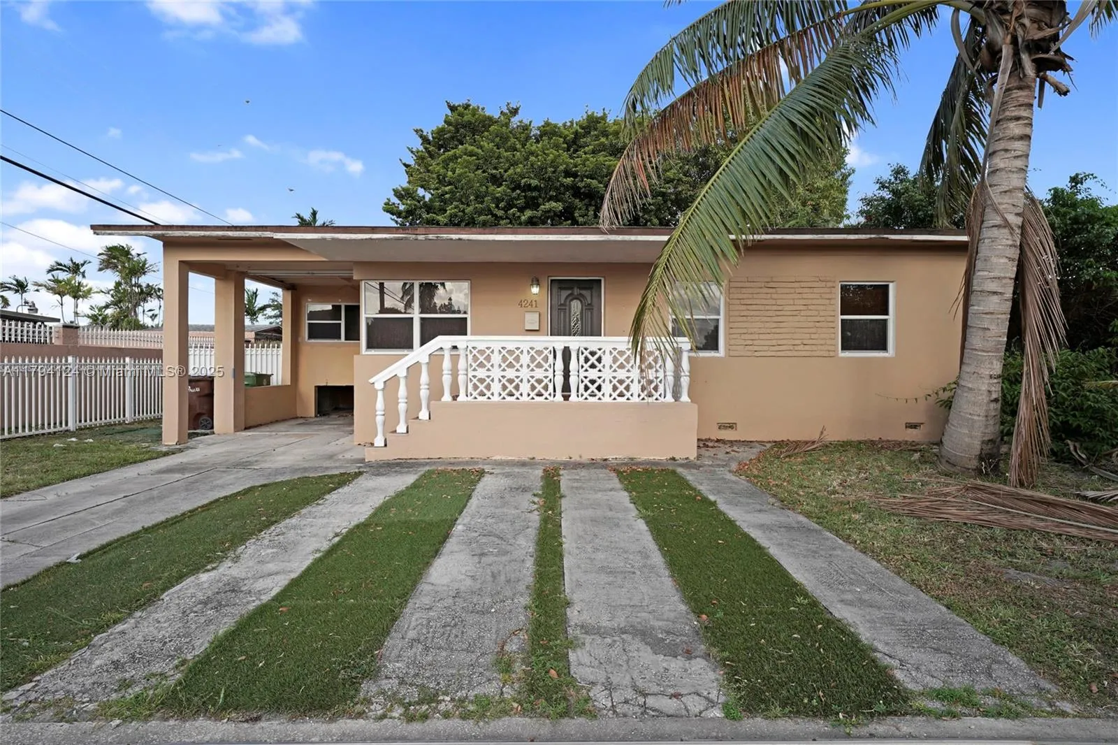 4241 W 1st Ave, Hialeah FL 33012