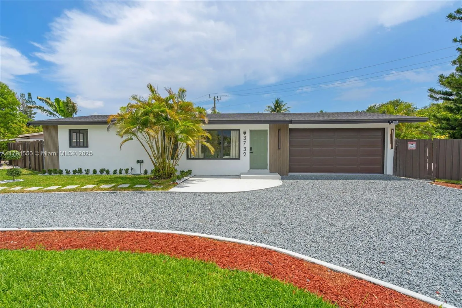 3732 SW 16th St, Fort Lauderdale FL 33312