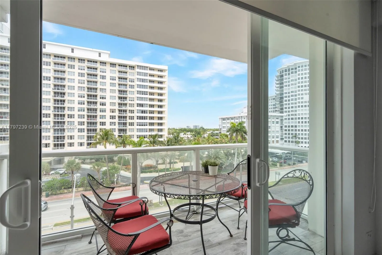 5601 Collins Ave # 615, Miami Beach FL 33140