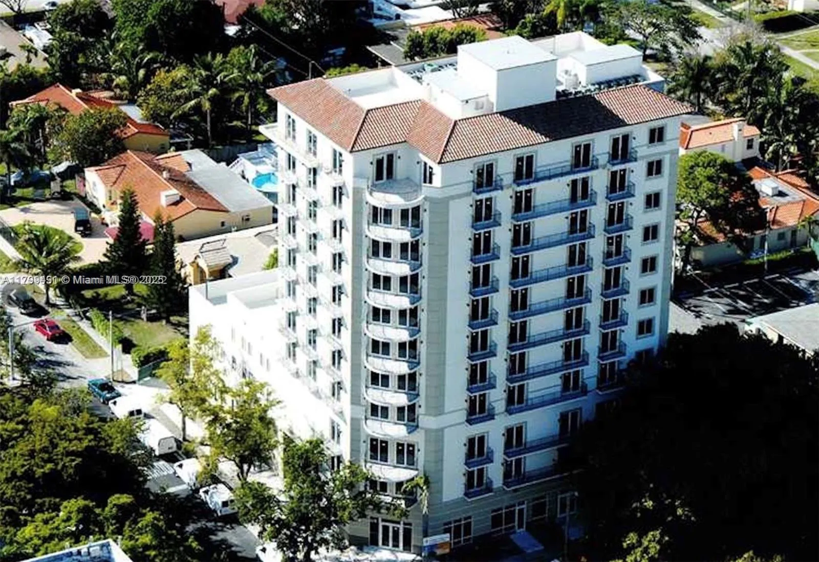 1 bedroom 1 bath for sale at 2701 SW 3rd Ave # 501, Miami FL 33129