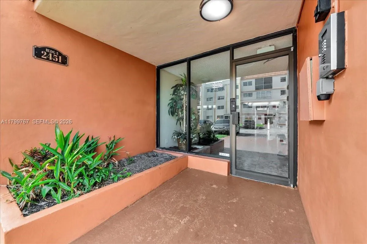 2451 NW 41st Ave # 304, Lauderhill FL 33313