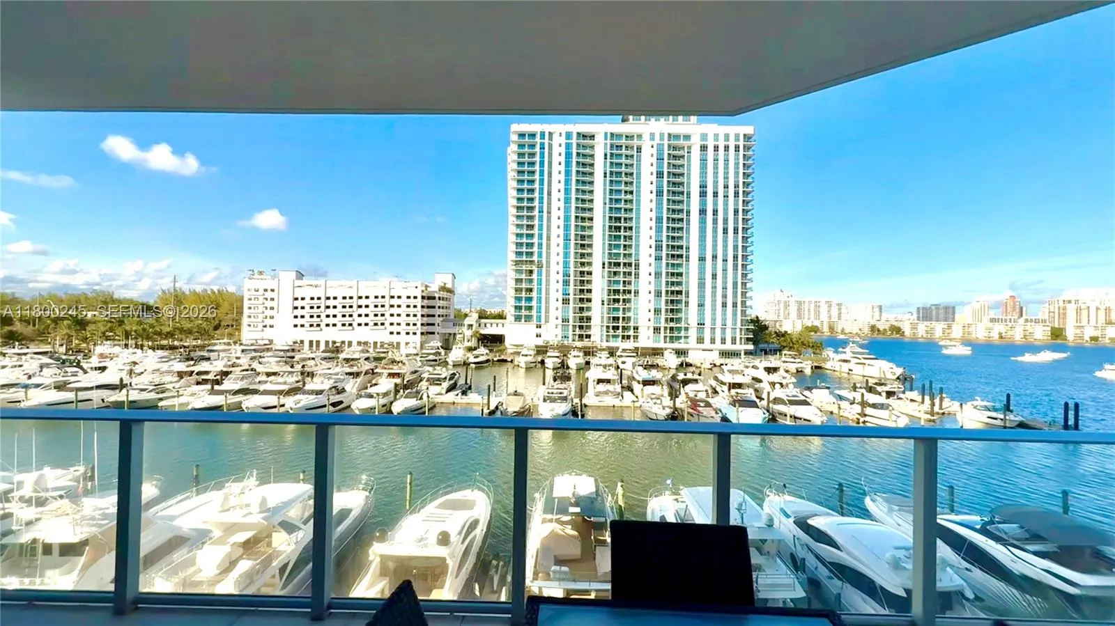 4 bedroom 4 bath for sale at 17111 Biscayne Blvd, North Miami Beach FL 33160