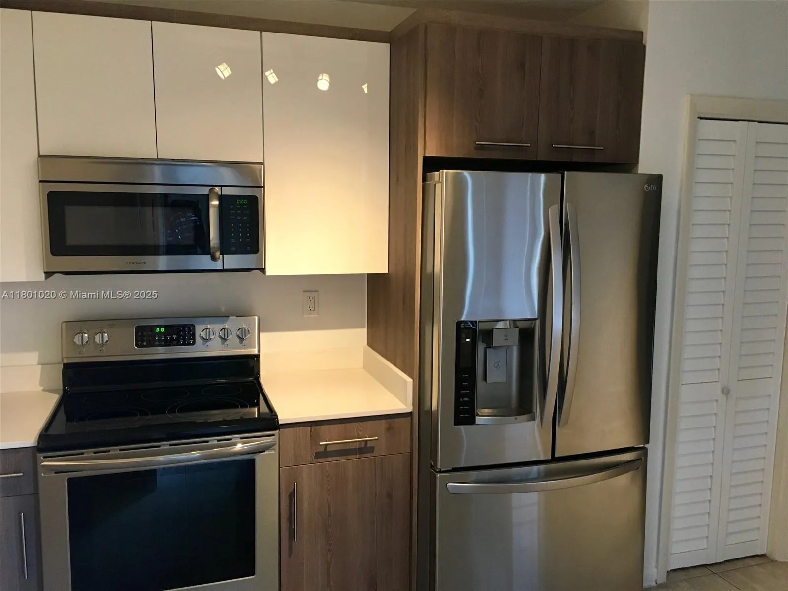 5031 Ponce De Leon Blvd, Coral Gables FL 33146