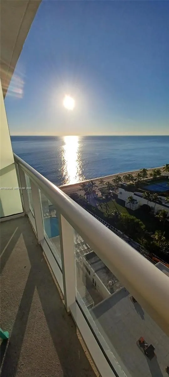 19201 Collins Ave # 1105, Sunny Isles Beach FL 33160