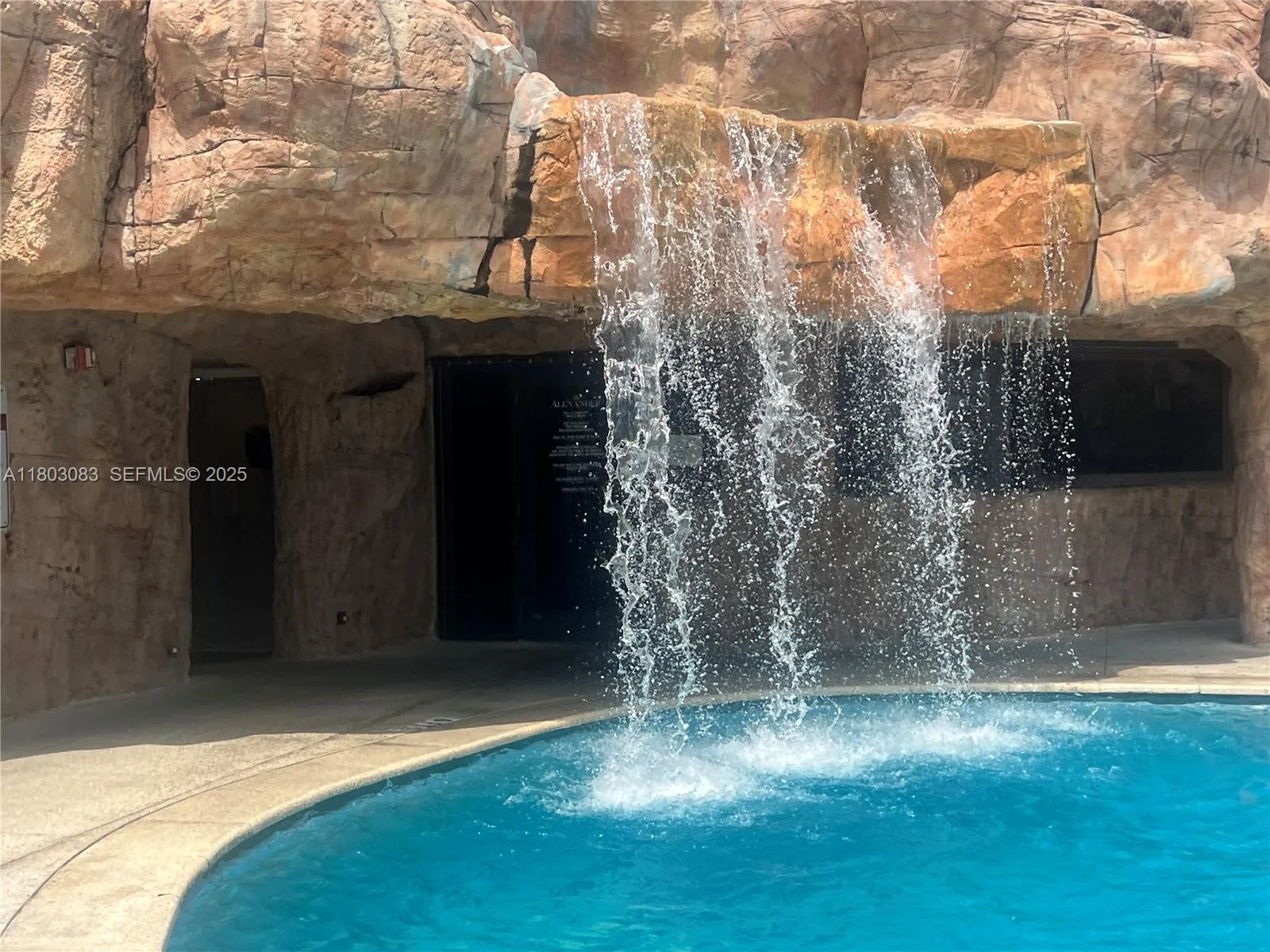 5225 Collins Ave # 914, Miami Beach FL 33140