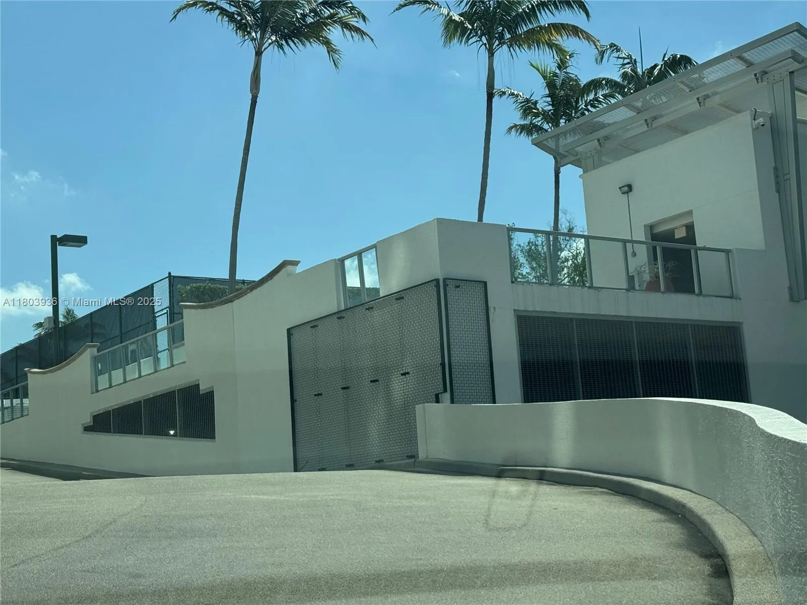 2641 N Flamingo Rd # 1001N, Sunrise FL 33323