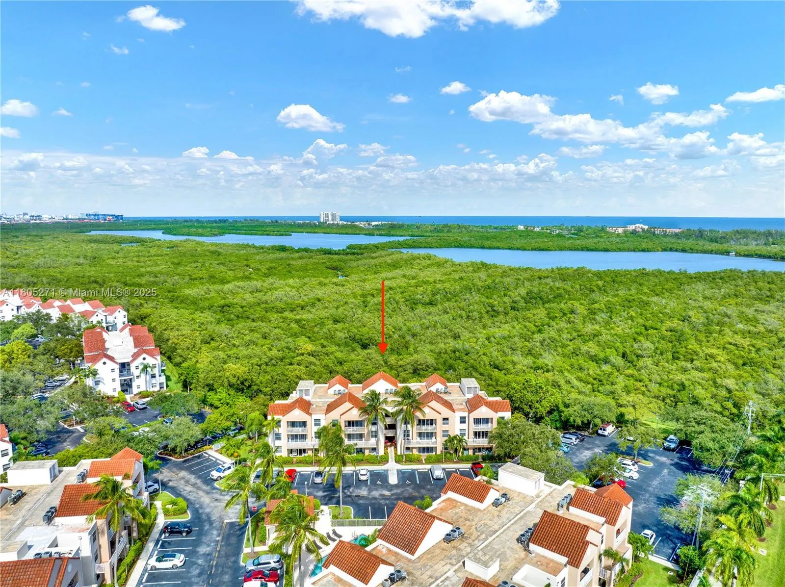 2721 Ocean Club Blvd # 305, Hollywood FL 33019