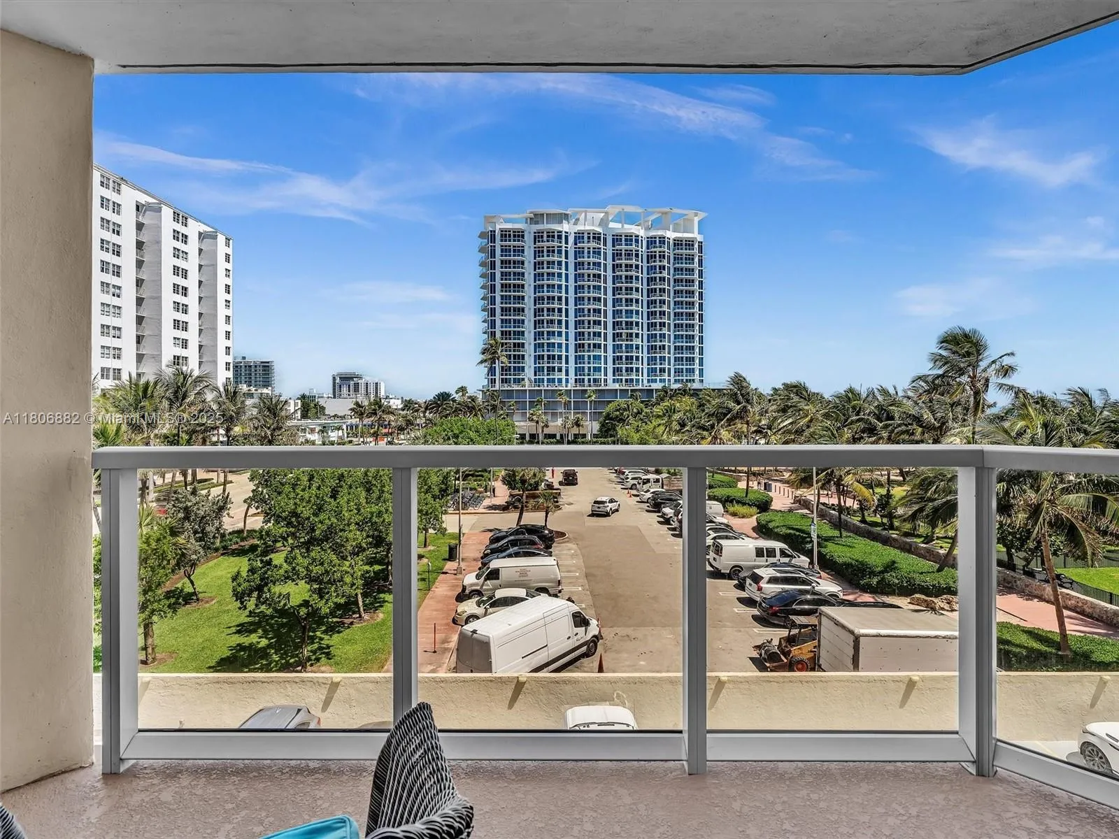 6423 Collins Ave # 409, Miami Beach FL 33141