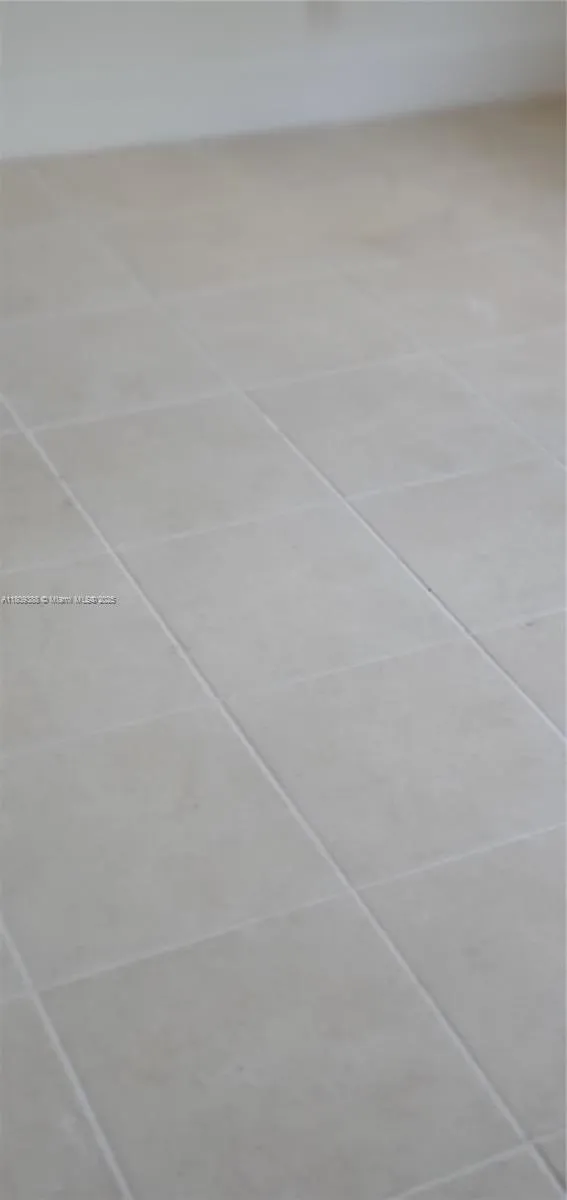 2350 SW 18th Ter, Fort Lauderdale FL 33315