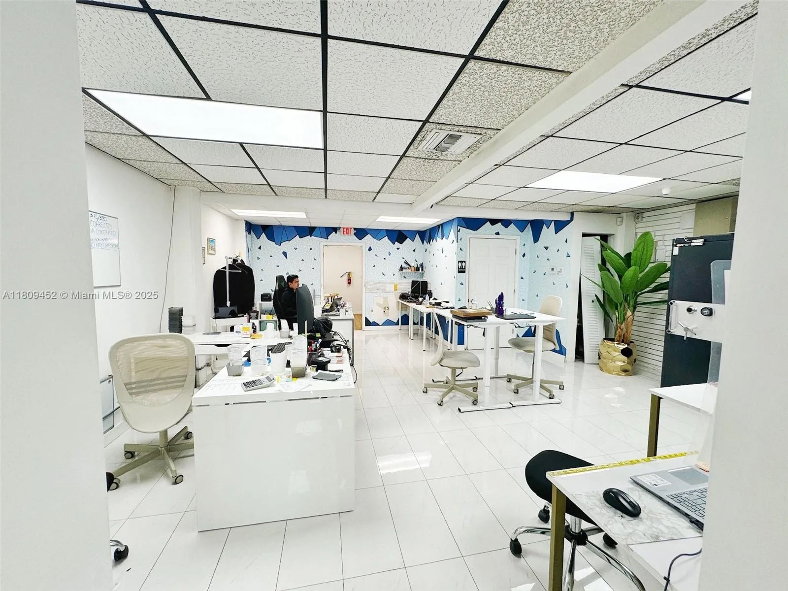 3960 W 16th Ave # 204, Hialeah FL 33012