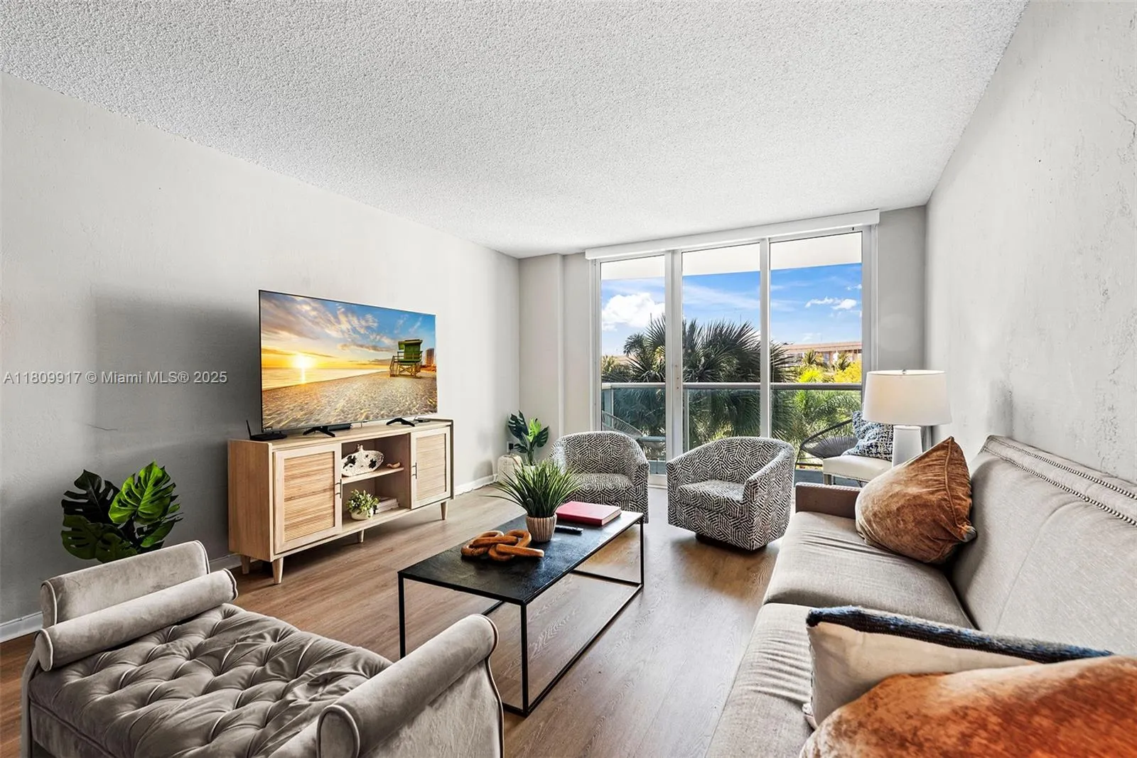 19380 Collins Ave # 317, Sunny Isles Beach FL 33160