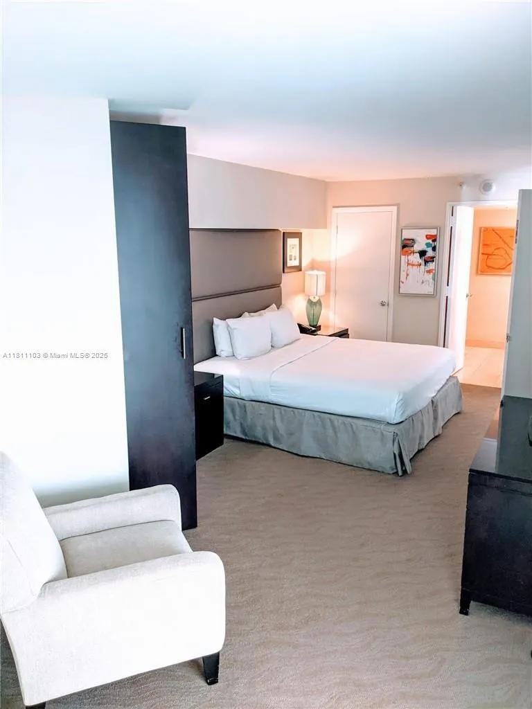 2670 E Sunrise Blvd # 523, Fort Lauderdale FL 33304