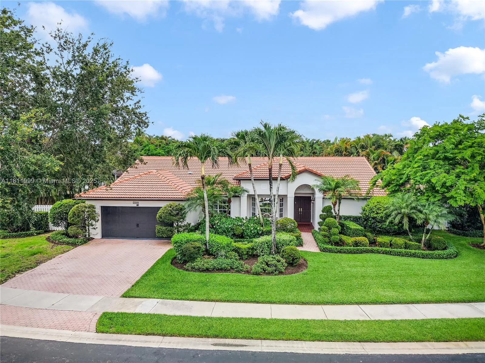 1304 NW 127th Dr, Sunrise FL 33323