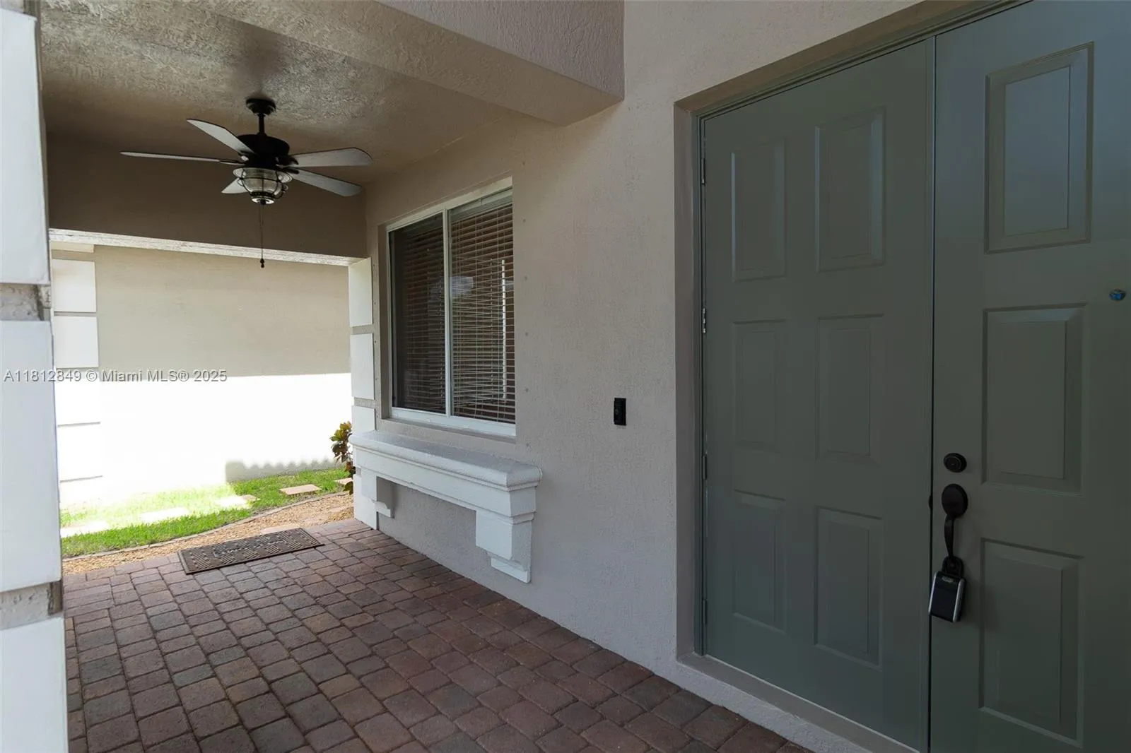 9065 Silver Glen Way, Lake Worth FL 33467