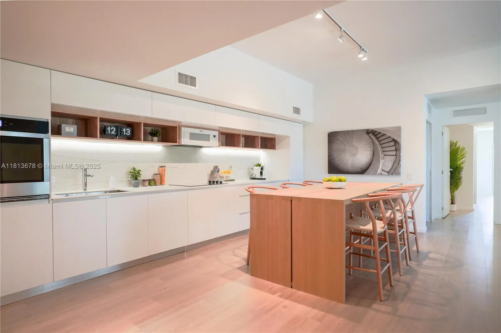 10250 Collins Avenue # 212, Bal Harbour FL 33154