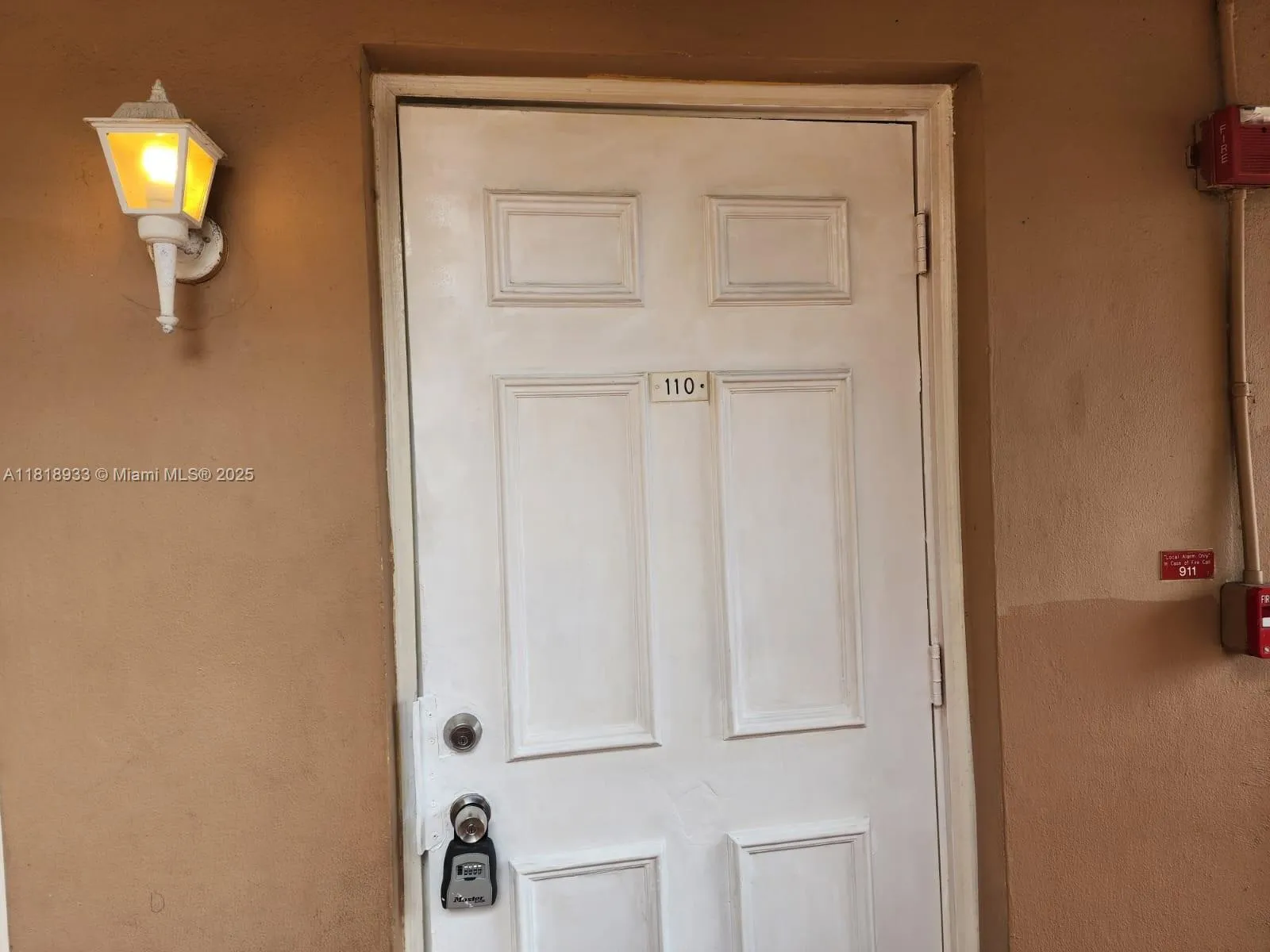 241 SE 9th Ave # 110, Pompano Beach FL 33060