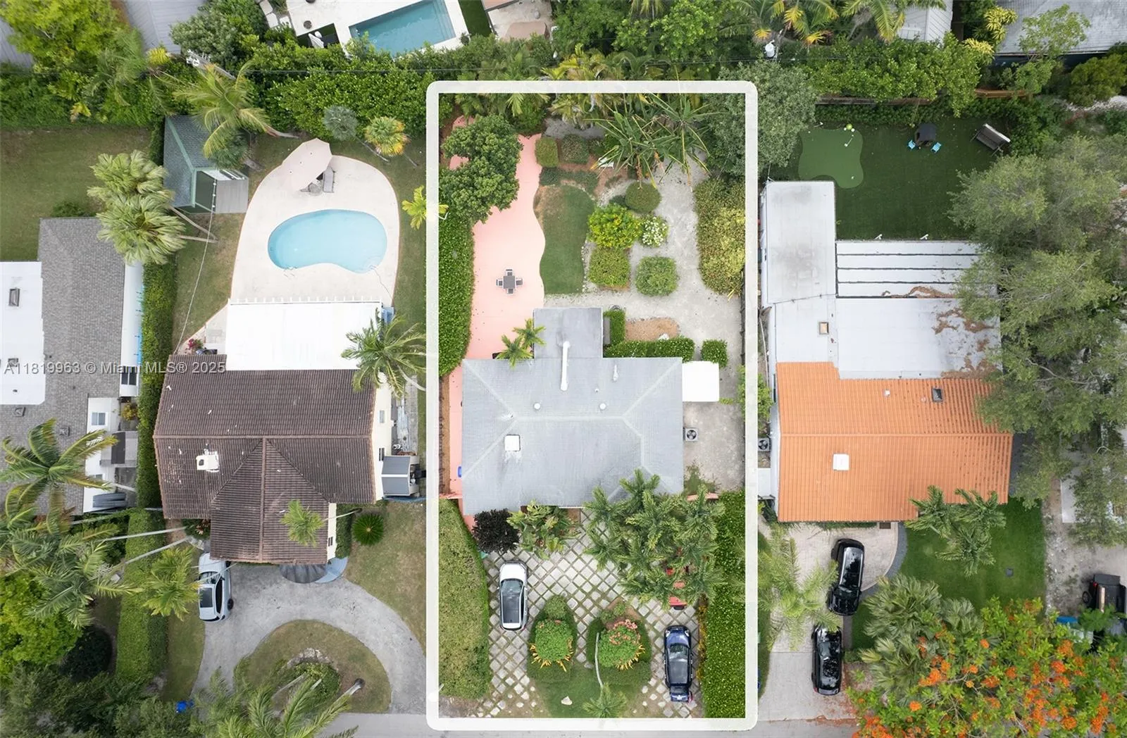 for sale at 4245 Braganza Ave, Miami FL 33133
