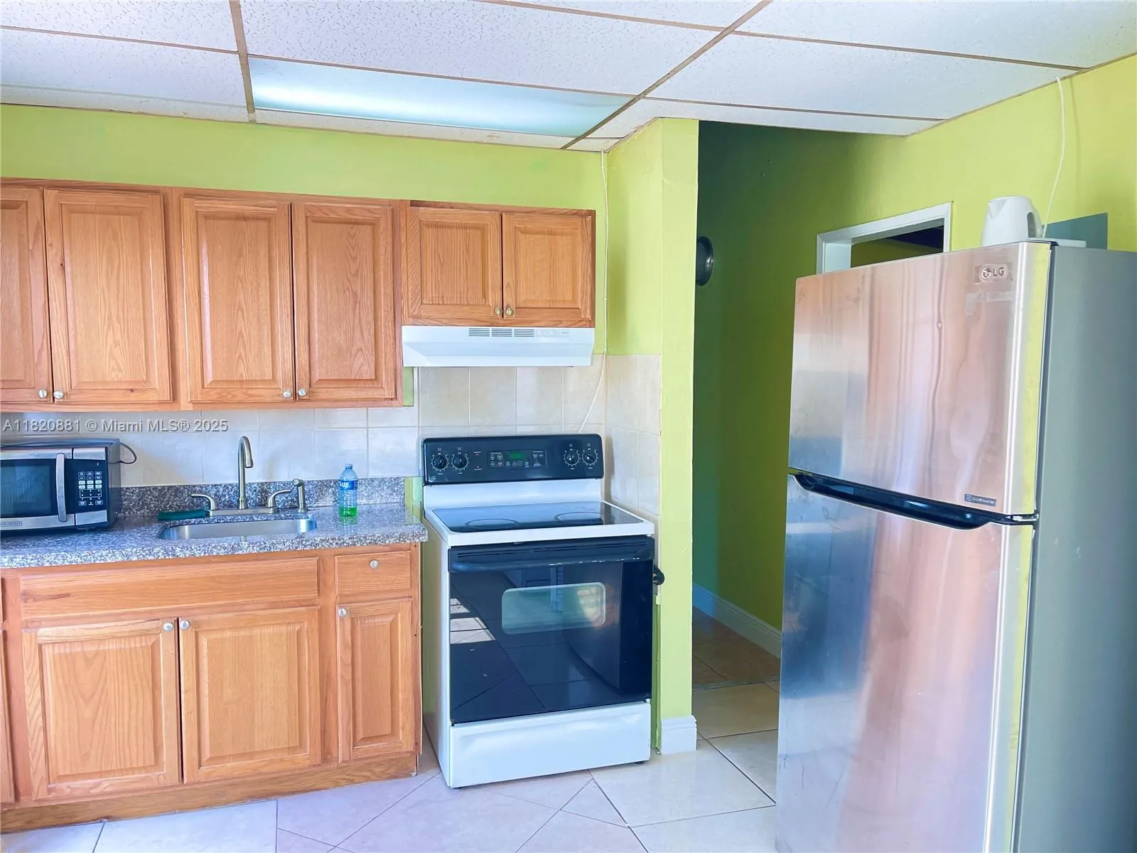3 bedroom 1 bath for sale at 381 NW 16th St, Pompano Beach FL 33060