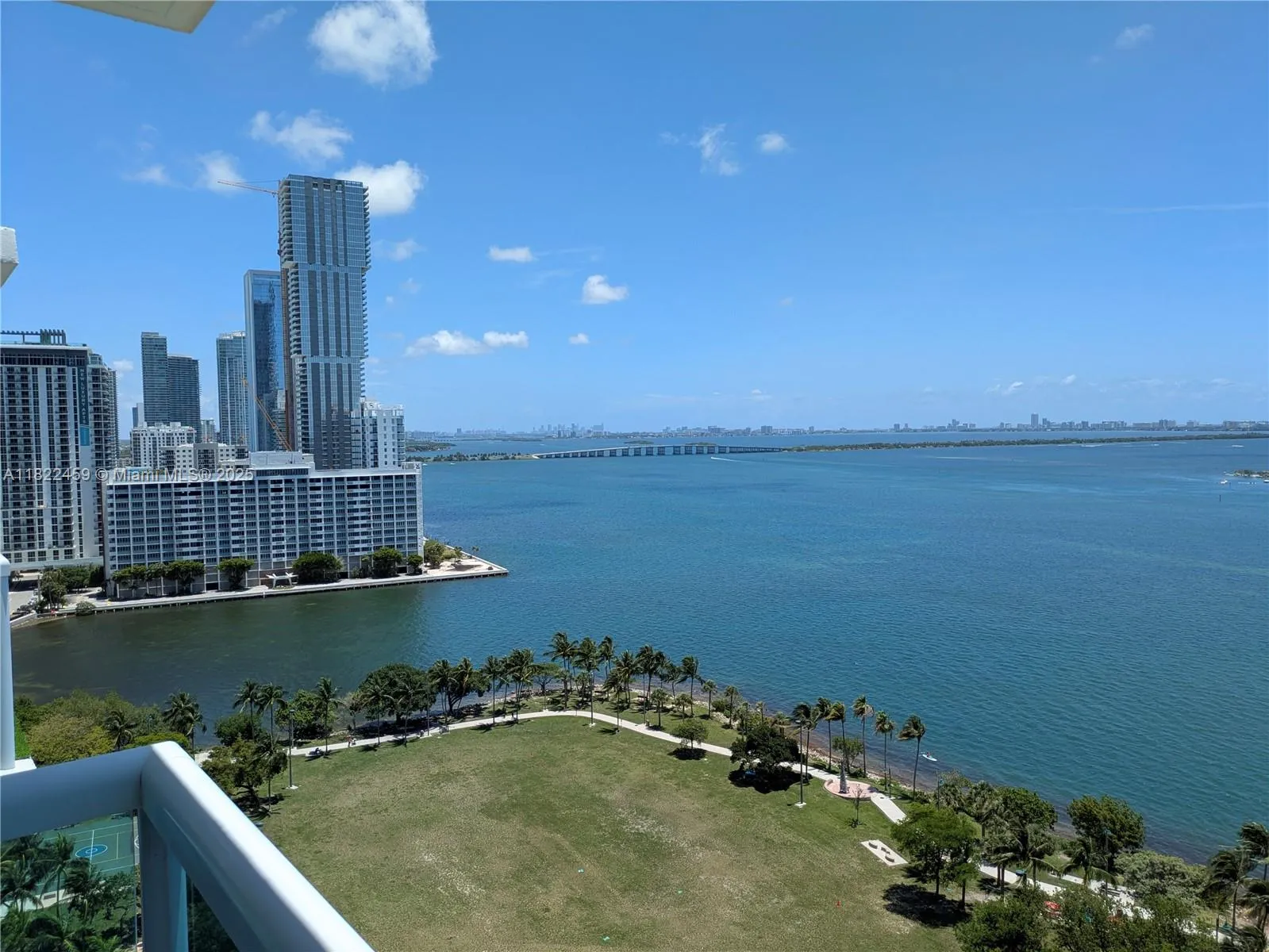 1800 N Bayshore Dr # 2003, Miami FL 33132