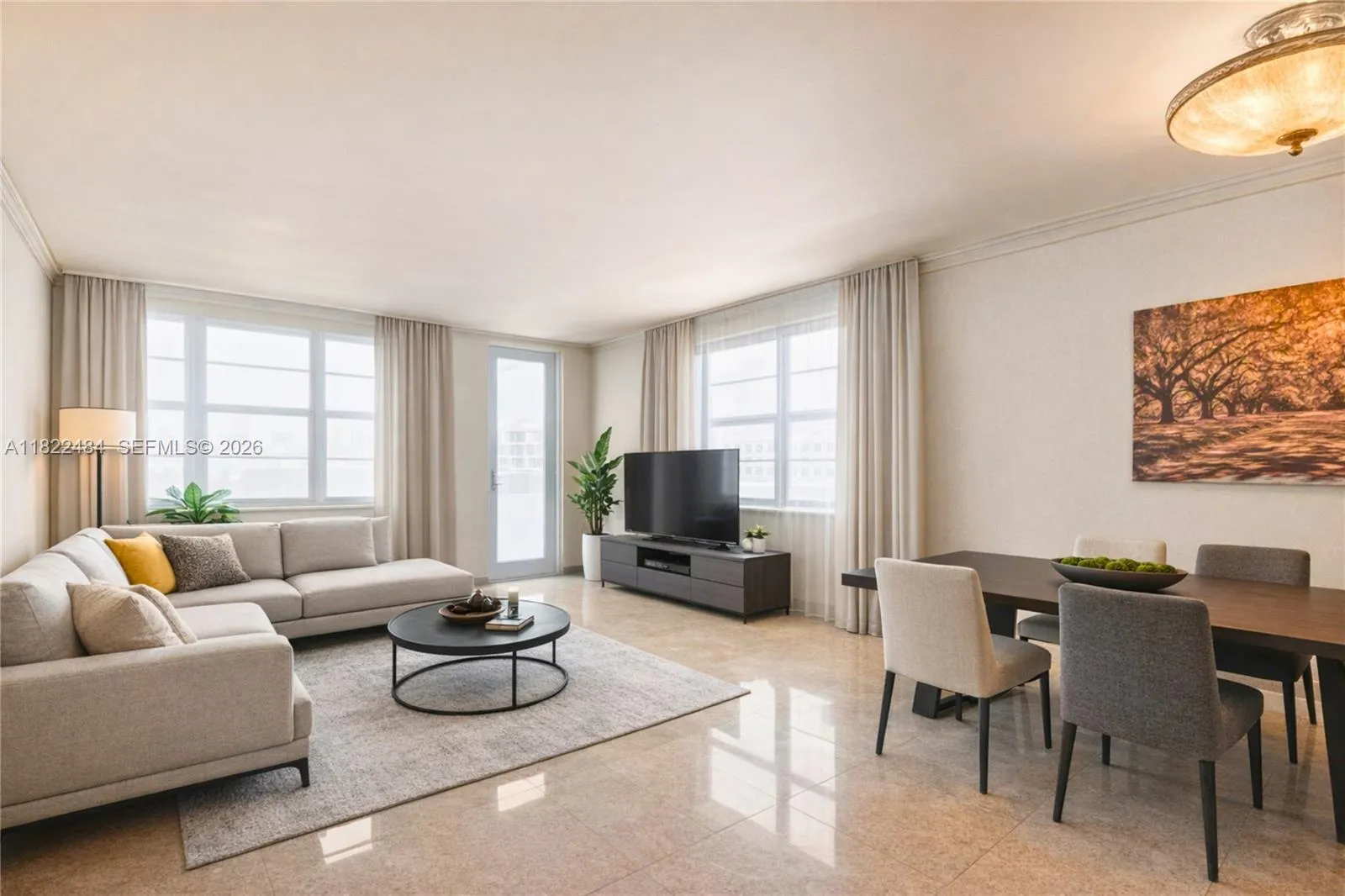 2 bedroom 2 bath for sale at 100 Lincoln Rd # 811, Miami Beach FL 33139