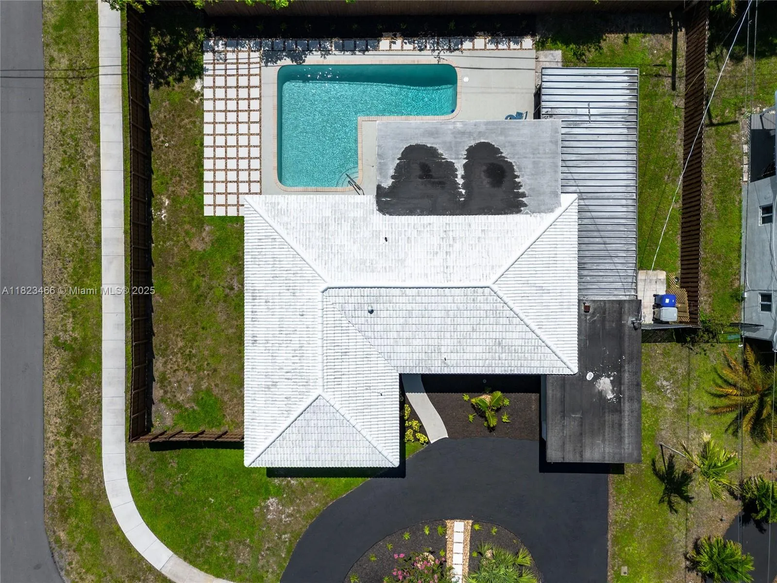 1157 SW 4th Ave, Pompano Beach FL 33060