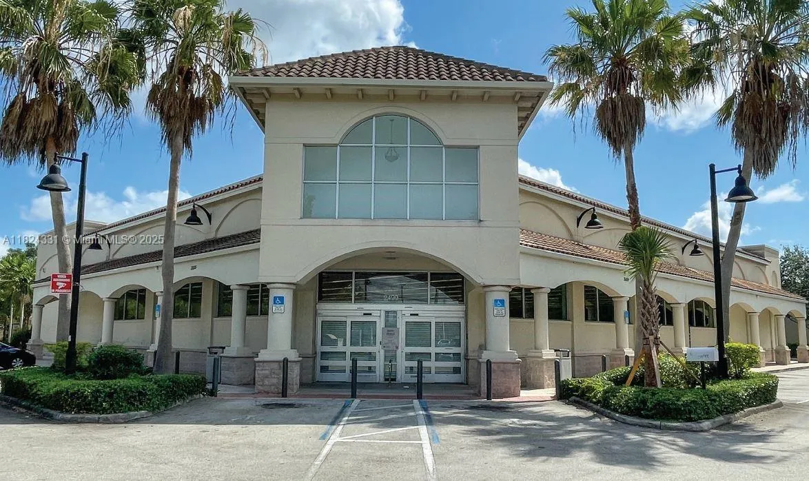 2499 SW 101st Ave, Miramar FL 33025