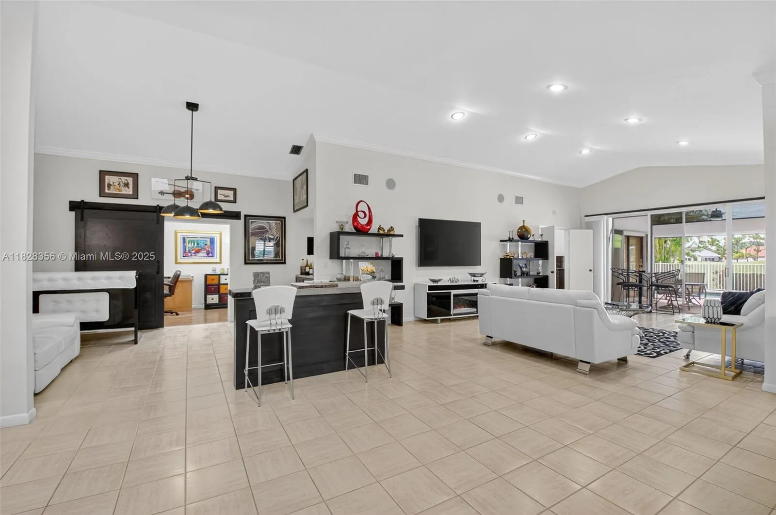 2 bedroom 2 bath for sale at 10344 Sunset Bend Dr, Boca Raton FL 33428