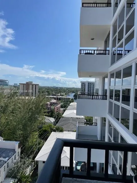 525 N Ocean Blvd # 1017, Pompano Beach FL 33062